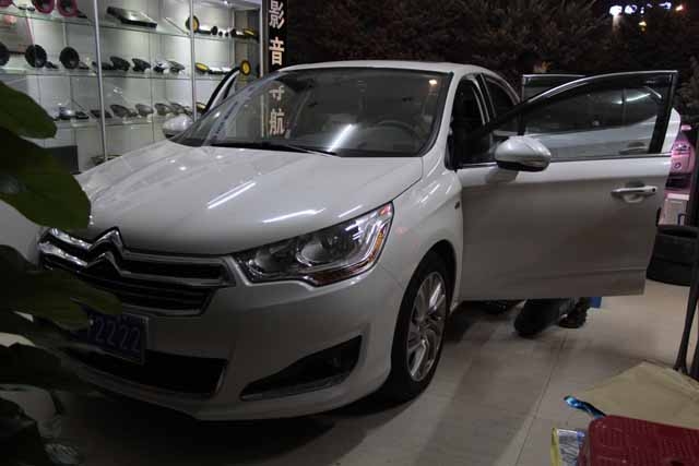 【廣州金聲匯】雪鐵龍C4L升級(jí)惠威汽車(chē)音響——打造同級(jí)之最