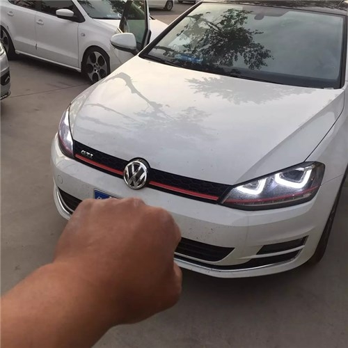 濰坊大眾POLO改裝原車倒影