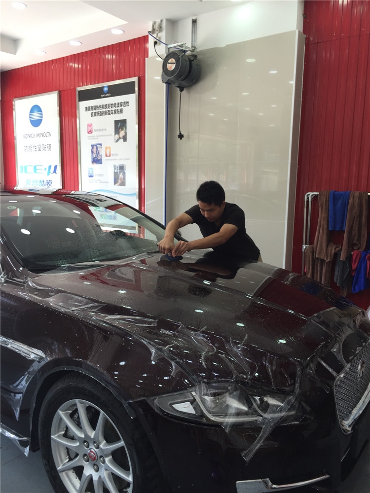 捷豹XJL艾利隱形車衣車漆透明保護(hù)膜施工案例
