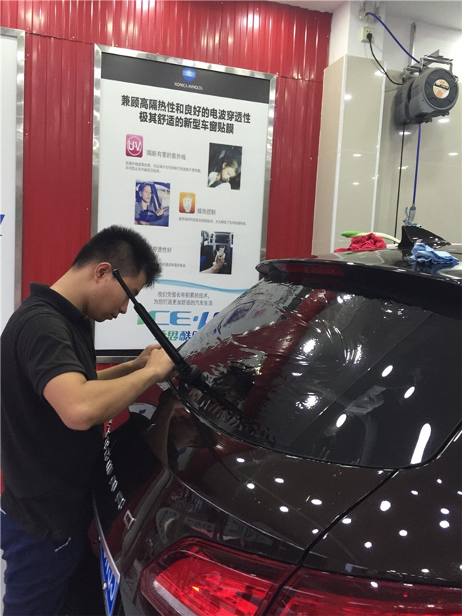 寶沃全車(chē)愛(ài)思酷膜施工前擋RT70+側(cè)后膜CT20