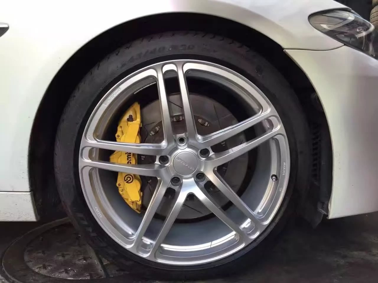 寶馬，裝20寸 Prodrive 鍛造 完工！