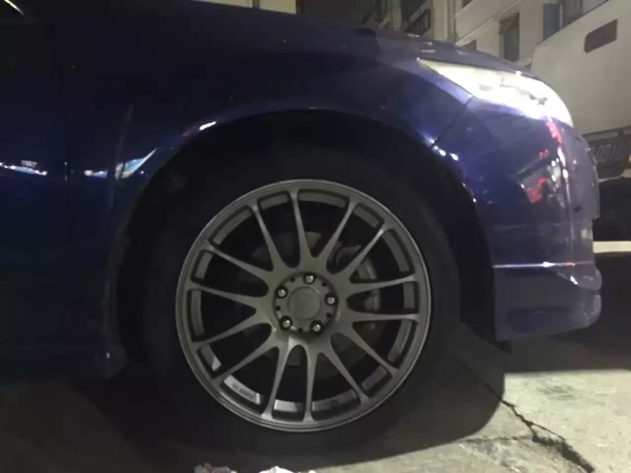 昨晚裝車效果：本田，裝19寸 鍛造