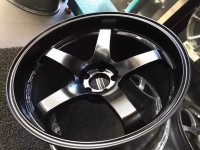 橫濱 ADVAN GT 20寸