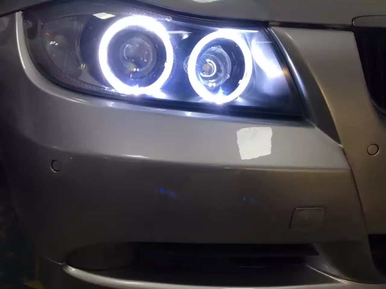 廣州礪光車燈-寶馬320I改燈海拉5+歐司朗套餐
