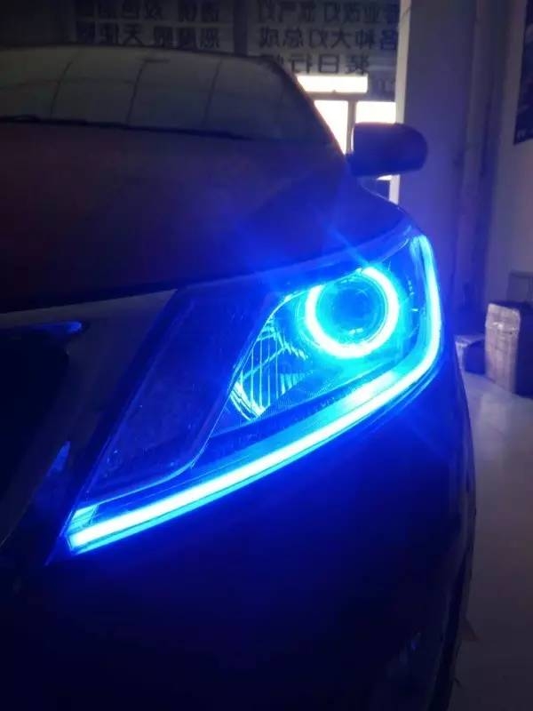 光速燈改工作室