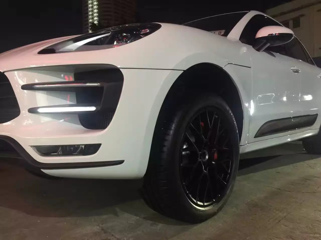 Macan 裝 GTS．20寸，完工