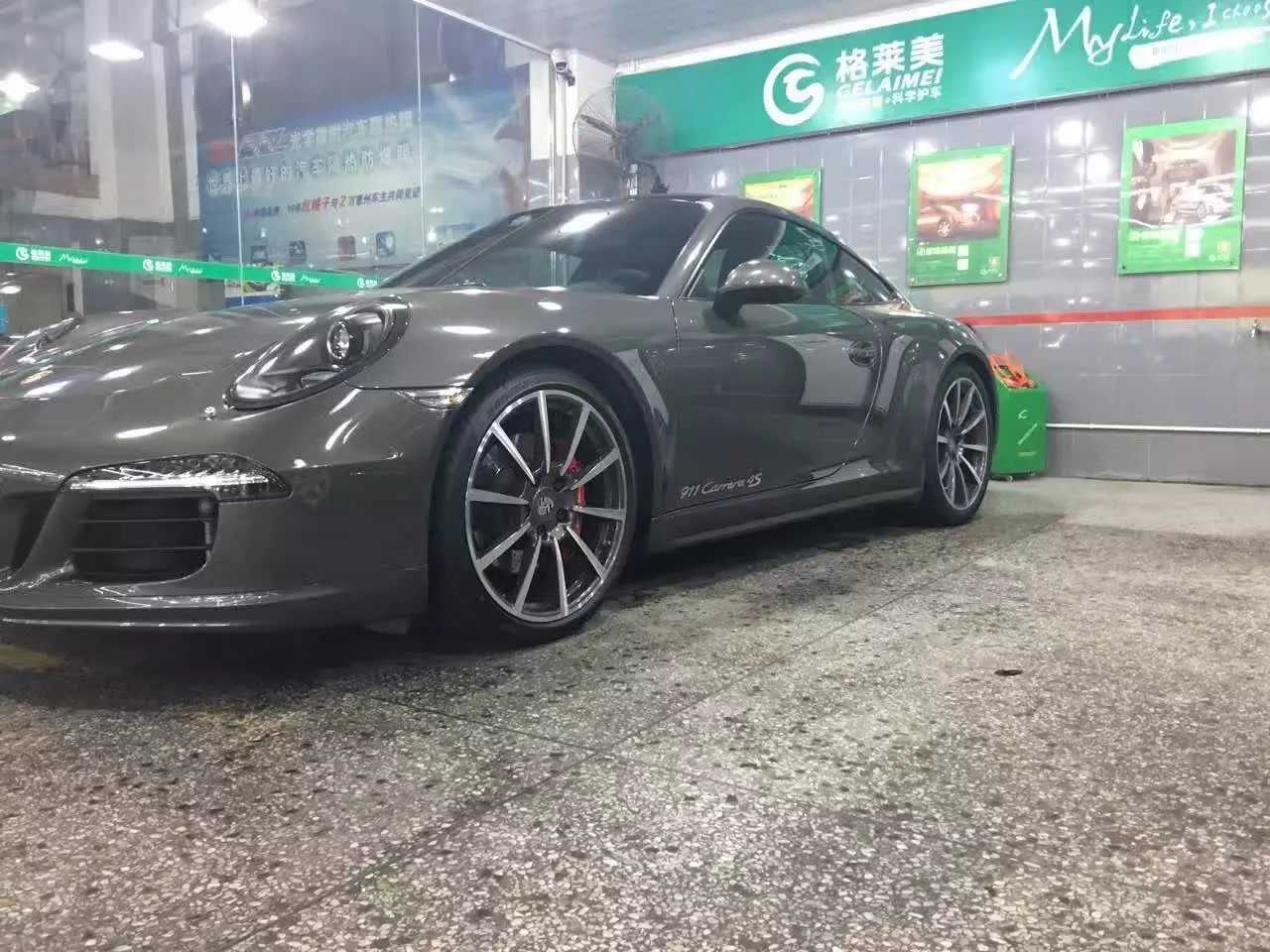 感謝老大回圖：保時捷，換 原裝全新 20寸！