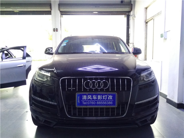 中山汽車改裝 奧迪Q7升級高亮海拉五雙氙透鏡輕松過年審——清風(fēng)車影燈改