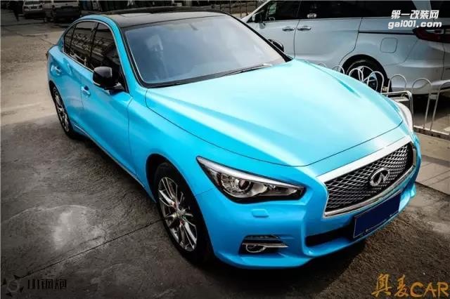 英菲尼迪Q50 貼膜改色天空藍(lán)車身改色膜