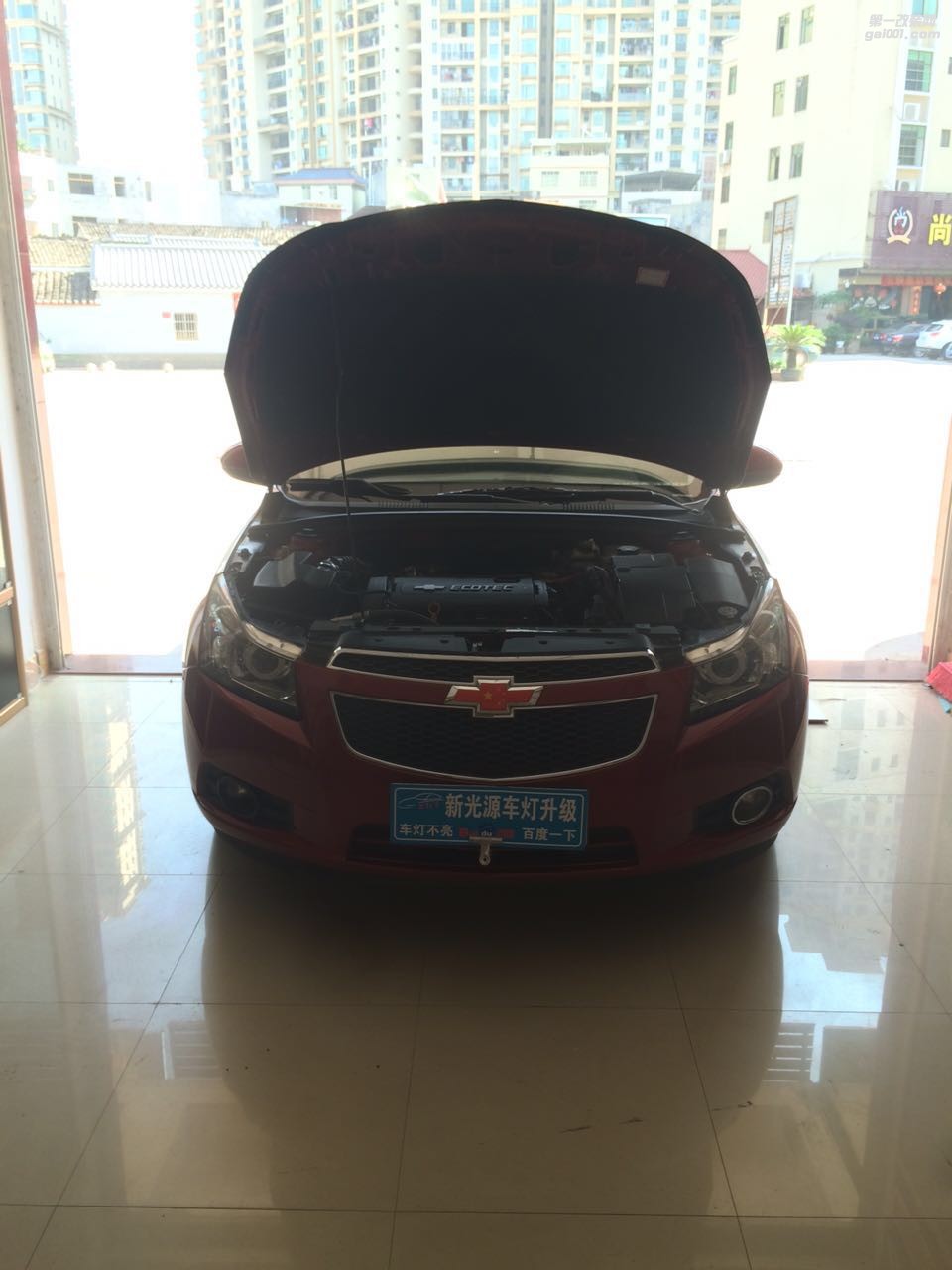 河源車燈改裝河源新光源車燈升級(jí)經(jīng)典科魯茲Q5雙光透鏡+巖崎燈泡+藍(lán)色惡魔眼+寶馬天使眼
