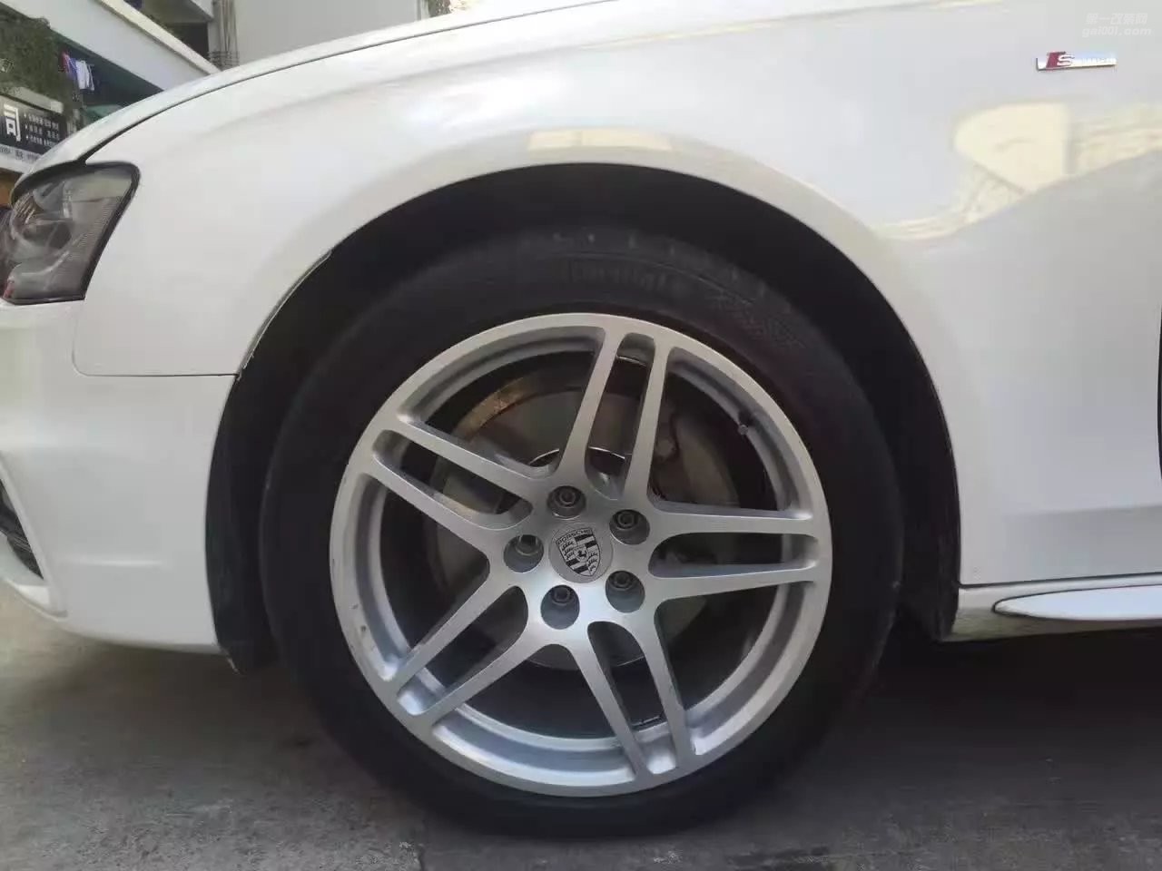 Macan 原廠 18寸 ，裝 奧迪 完工！