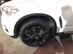 寶馬X6，上 vorsteiner 21寸 完工！