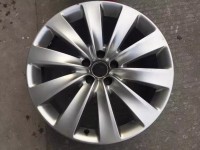 大眾 輝騰 19*8.5J ET38 5X112 二手一套