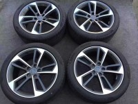 新車拆，最新款 奧迪 A4 原廠   18寸x8J ET40 5×112