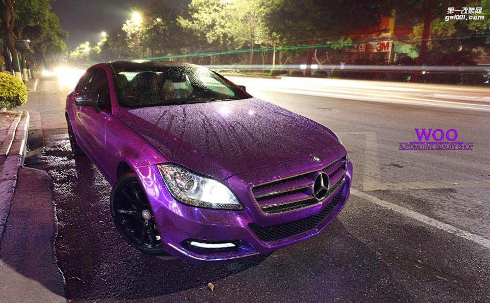 奔驰SLS“紫色”装扮