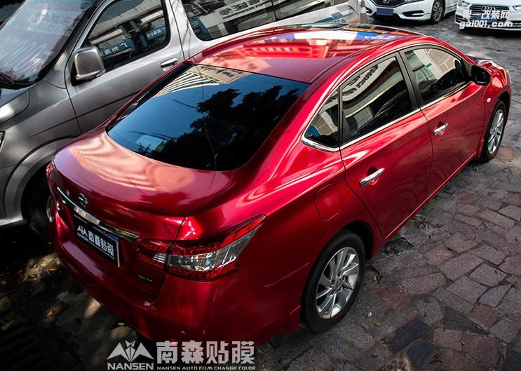 日產(chǎn)軒逸車身改色案例-極光紅 南森汽車改色出口