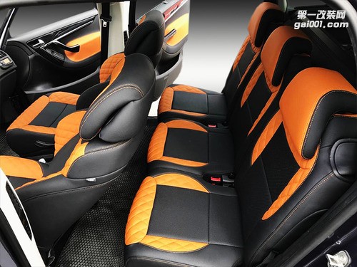 雪鐵龍C4改裝個(gè)性真皮內(nèi)飾-車螞蟻俱樂(lè)部