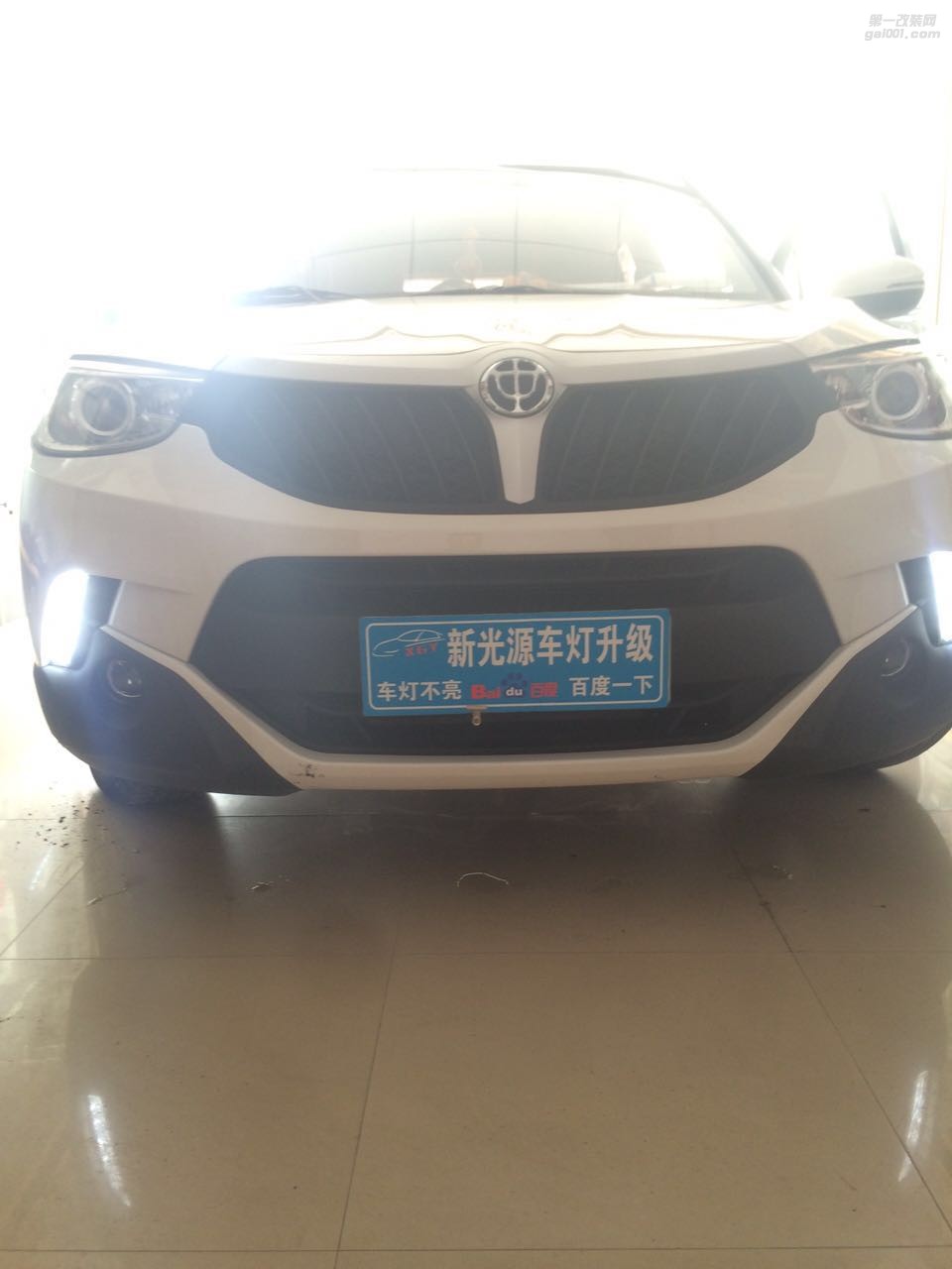河源車(chē)燈改裝河源改裝原裝位中華V3日行燈