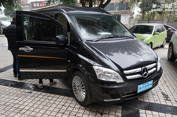 奢適之道，奔馳商務(wù)房車威霆內(nèi)飾改裝私人定制_重慶渝大昌汽車音響
