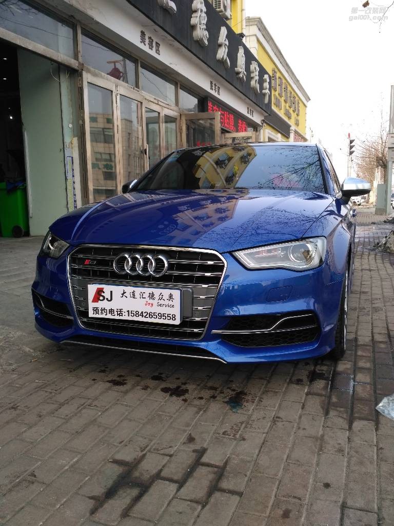 奧迪S3升級(jí)原廠倒車影像