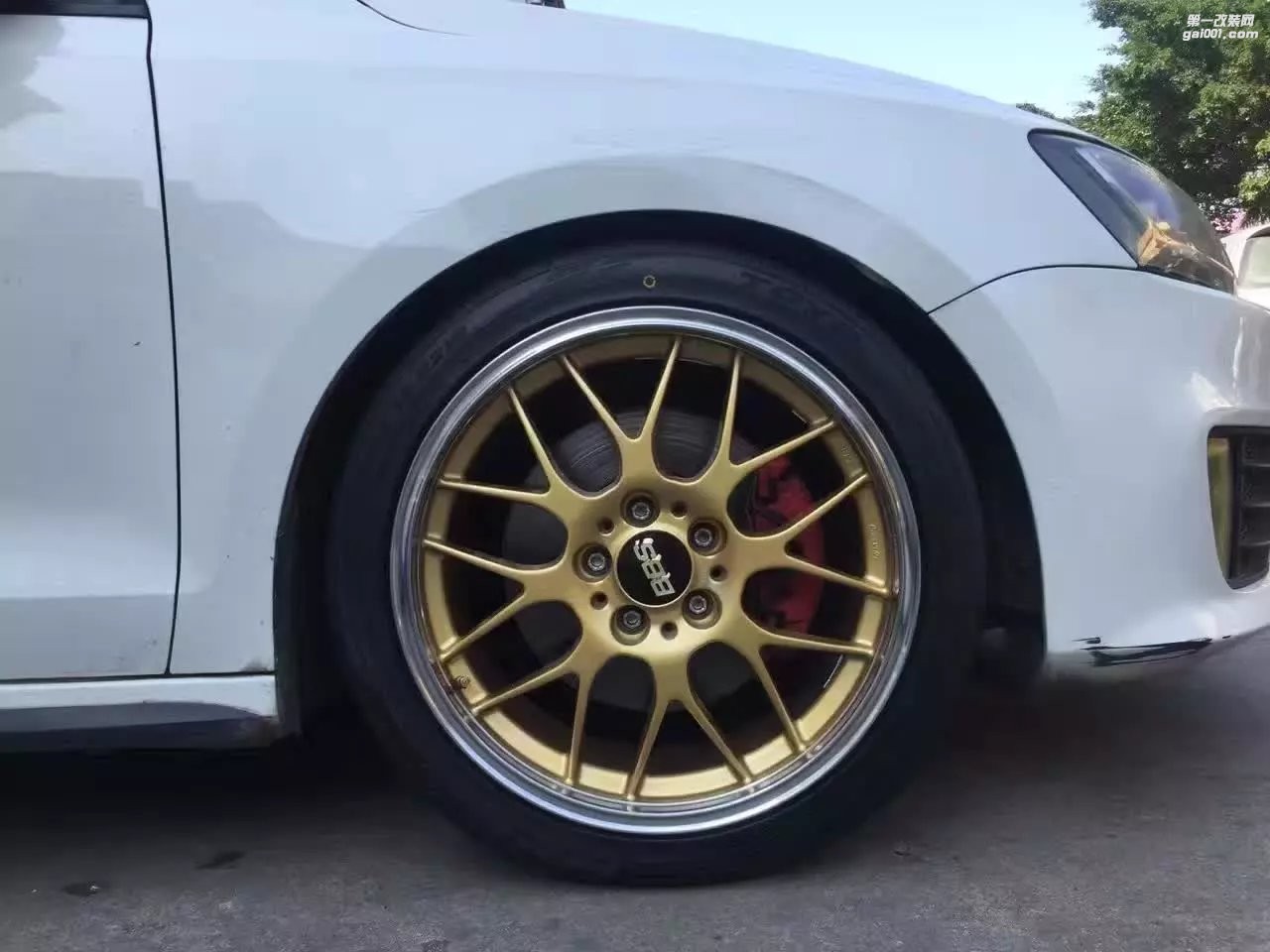 大眾，換 RGR  18寸 完工！