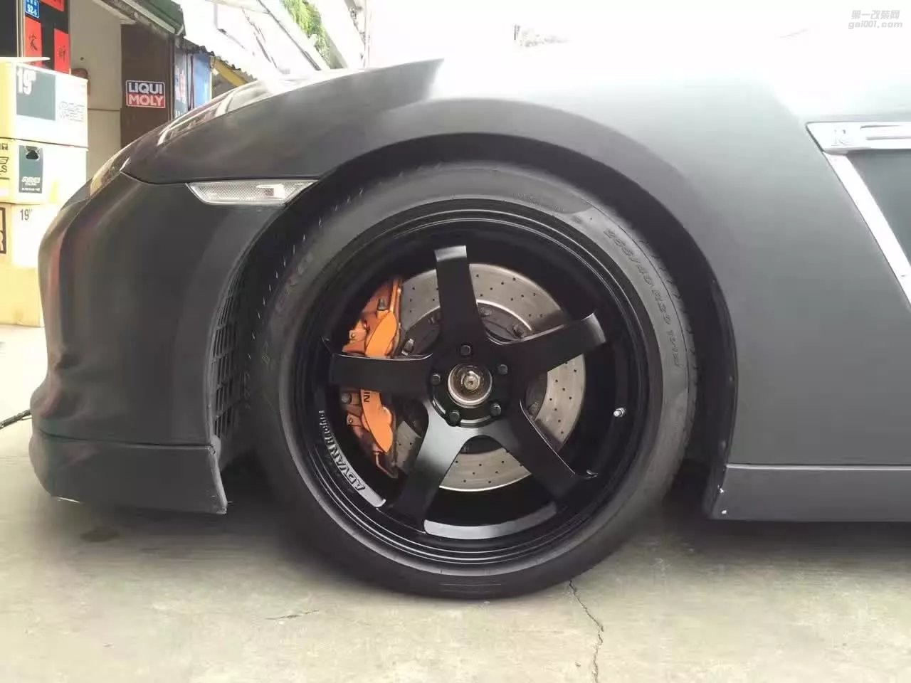 戰(zhàn)神 GTR ，換 20寸 橫濱 GT 完工！