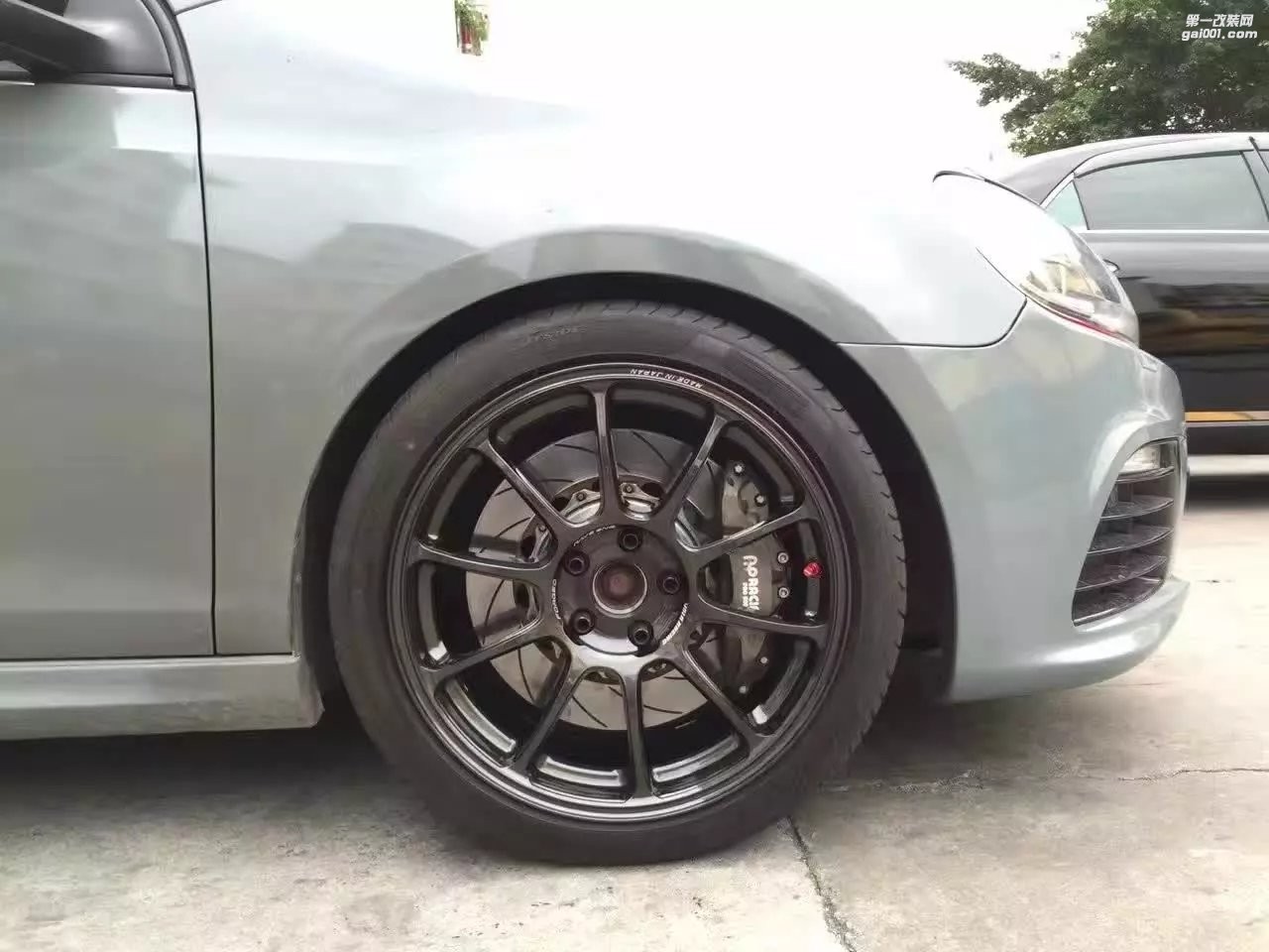 大眾，換 RAYS ZE40 完工！