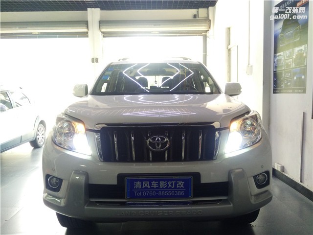 豐田普拉多改裝 霸道升級(jí)海拉五雙光透鏡 飛利浦XV氙氣燈——中山清風(fēng)車影燈改