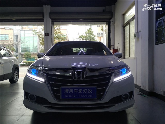 本田凌派升級(jí)雙色日行燈 高亮Q5雙光透鏡改裝 氙氣燈改裝——中山清風(fēng)車影燈改