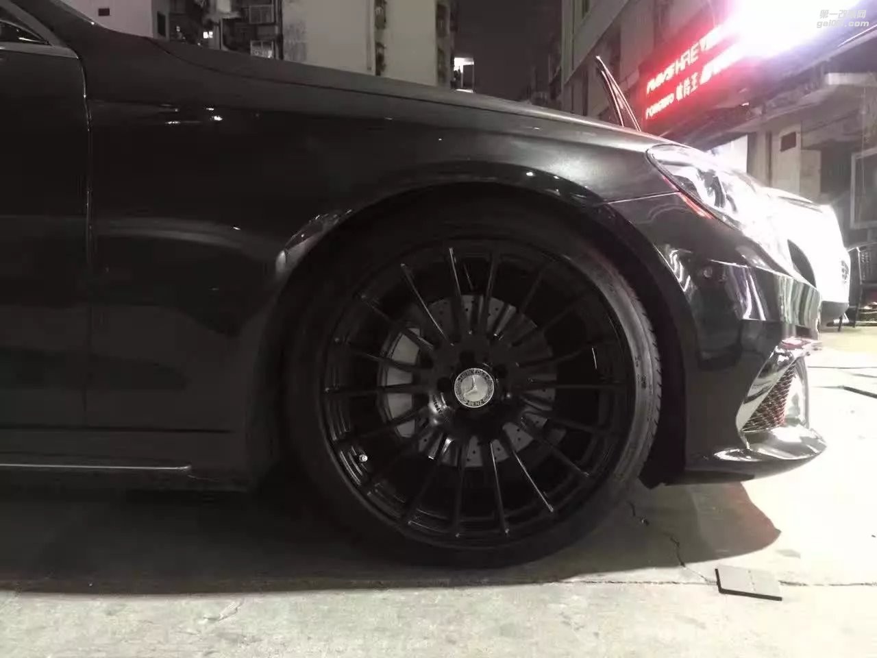 奔馳，換 20寸 全新 TWS 完工！