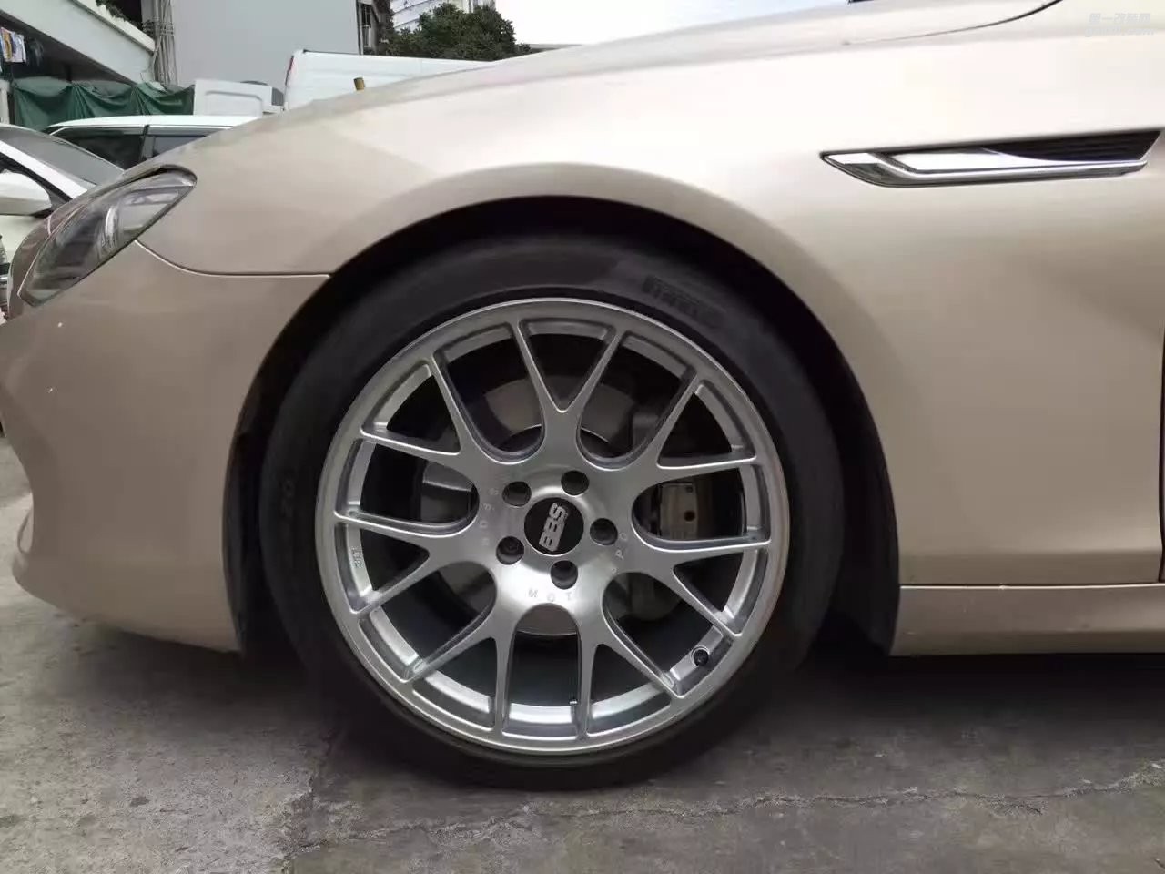 寶馬，換 德國  BBS  完工！