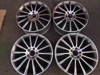 新款 C400  AMG 原裝 土耳其 制造.  19寸，合裝  奔馳 ，歡迎咨詢！