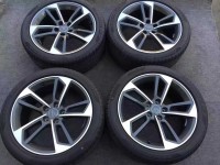 最新款 奧迪 A4  原廠  18寸x8J ET40 5×112
