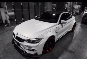 長(zhǎng)沙寶馬M4改LB-permance 輪眉