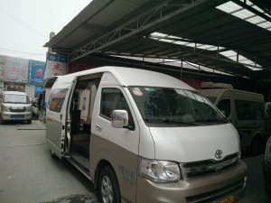 西安商務(wù)車改裝/接待車改裝杰歌房車之豐田海獅9座改裝