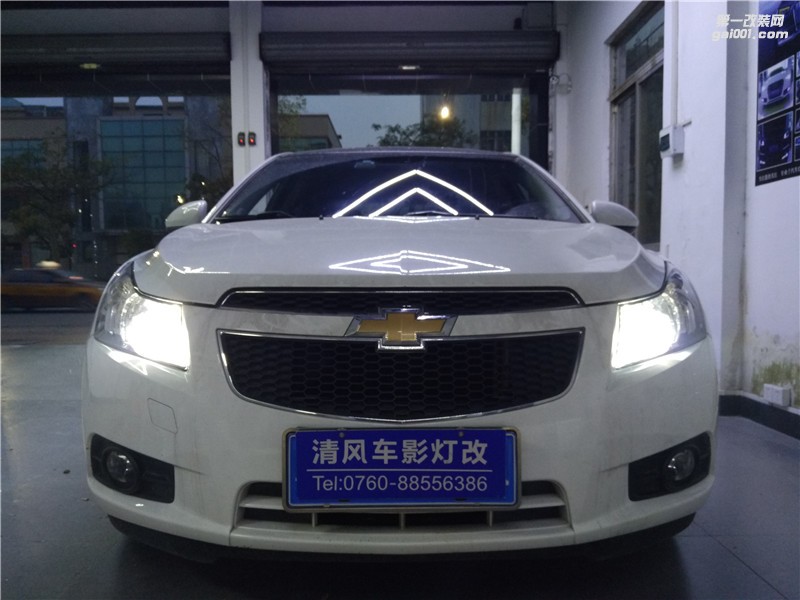 經(jīng)典科魯茲車燈升級(jí) 海拉五雙光透鏡改裝 科魯茲大燈改裝 清風(fēng)車影燈改