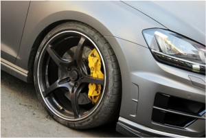 海亞：大眾高爾夫7R 升級 RAYS G50 19寸鍛造輪轂 brembo GT6 350X34龍紋碟 帶防偽卡