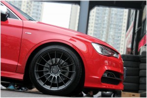 海亞：A3升級 ENKEI RS05RR 賽車革命 輕量化輪轂