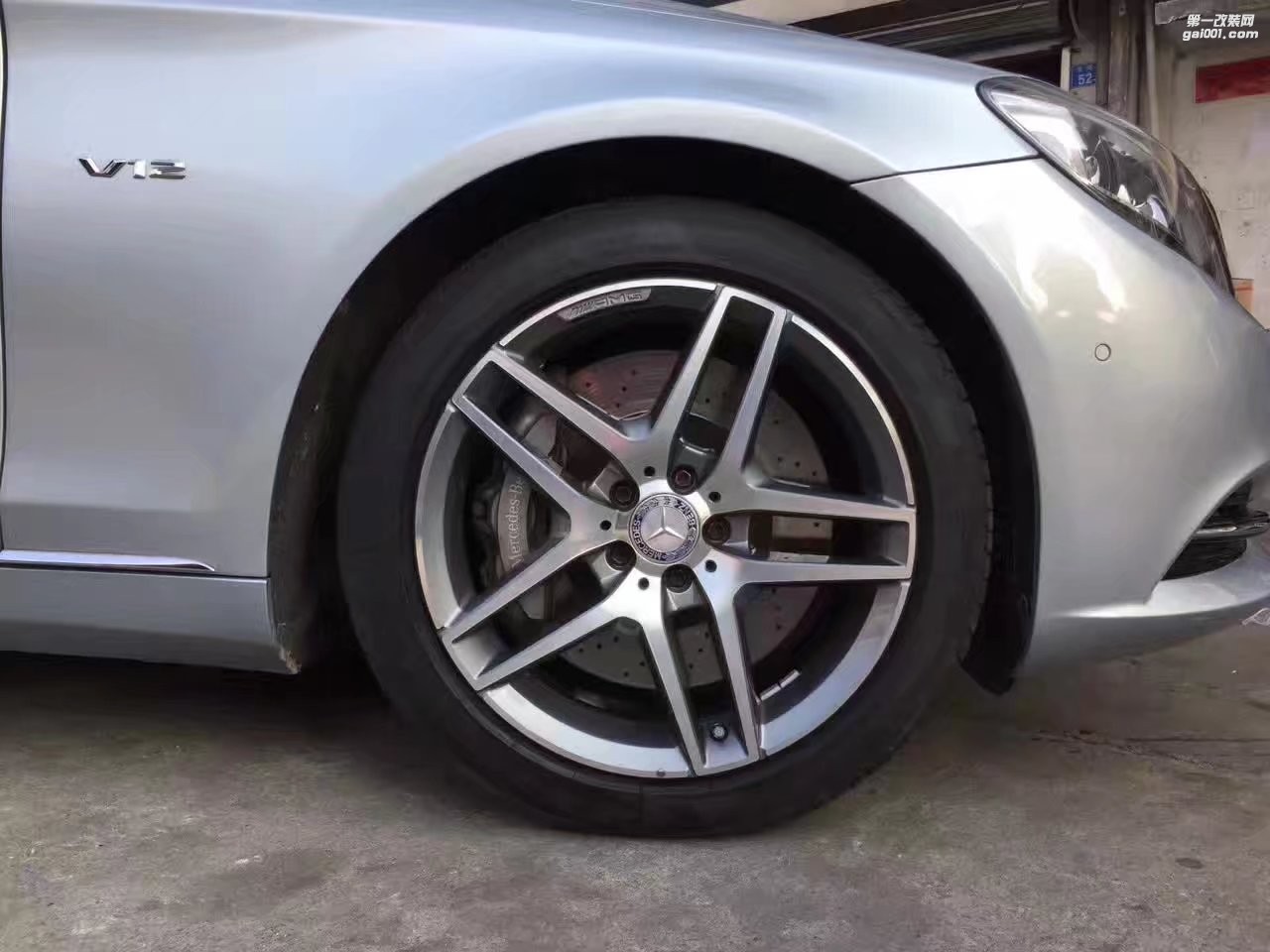 奔馳，換 原裝 AMG 19寸  完工！