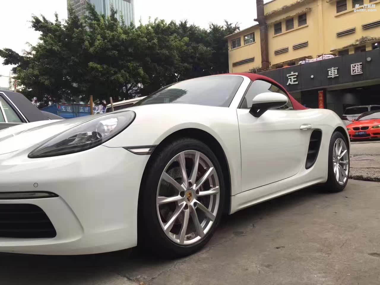 保時捷，換 原裝  完工！