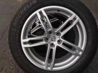 保時(shí)捷 Macan  19寸 ，新 車 拆 下 ， 一套。 ????