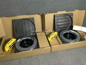 奧迪SQ5改裝意大利競技版brembo GT 剎車性能超強