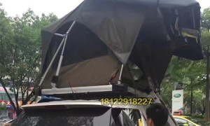 福特探險(xiǎn)者車頂帳篷