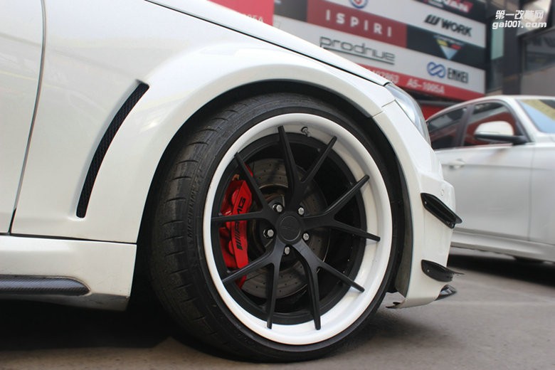 海亞：奔馳C63 507 BLACK SERIES 寬體 加拿大PUR定制三片鍛造輪轂