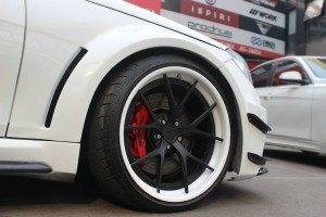 海亞：奔馳C63 507 BLACK SERIES 寬體 加拿大PUR定制三片鍛造輪轂