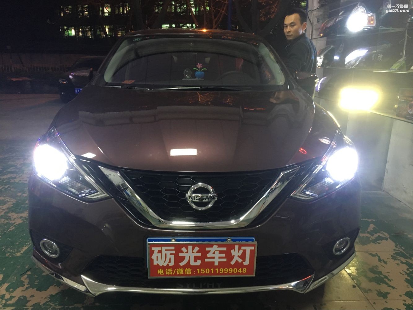 番禺石基改燈 日產(chǎn)新軒逸大燈升級小糸Q5氙氣雙光透鏡-案例分享
