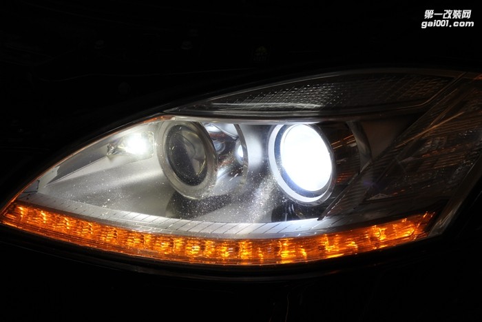 奔馳S500L大燈低配升高配編程不加解碼器！【杭州勇搏改燈】