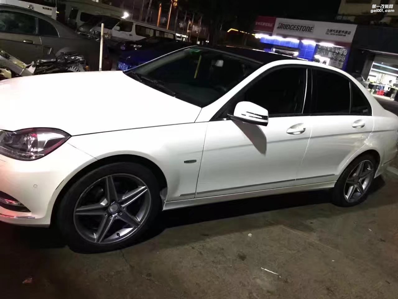 奔馳，換 原裝 18寸 AMG 完工！
