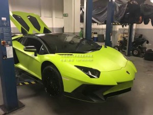 蘭博基尼LP750SV改裝Armytrix排氣