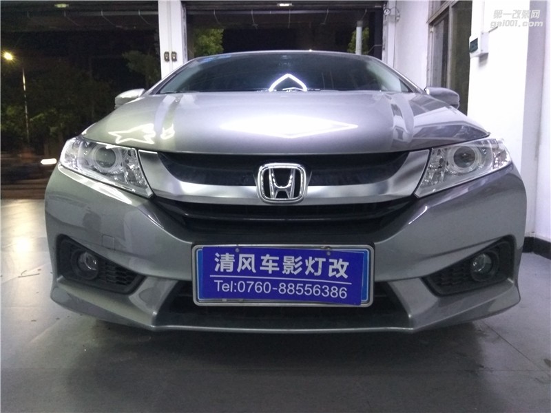 新鋒范升級高亮Q5雙光透鏡 天使眼改裝 效果翻3倍！——清風車影燈改